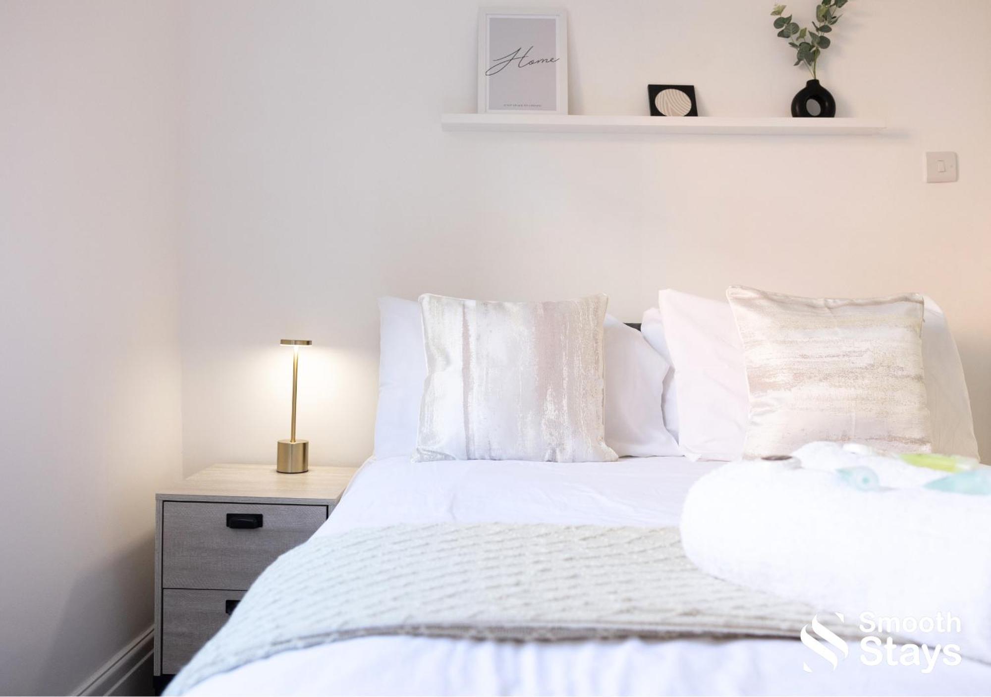 One Bedroom Apartment At Smooth Stays Short Lets & Serviced Accommodation Preston With Parking Near Train Station 외부 사진
