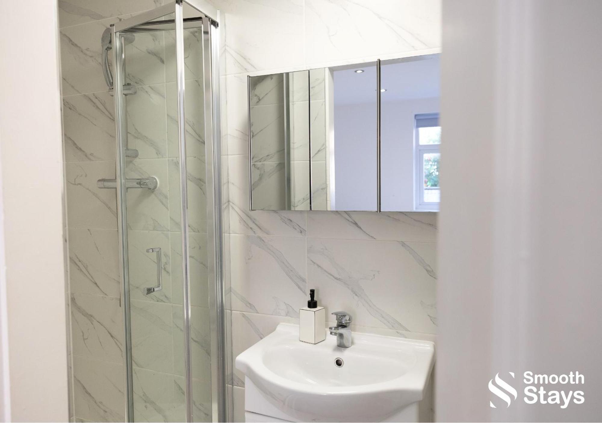 One Bedroom Apartment At Smooth Stays Short Lets & Serviced Accommodation Preston With Parking Near Train Station 외부 사진